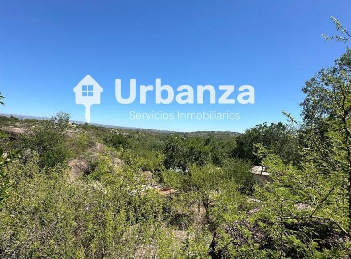 Terreno · 929m²