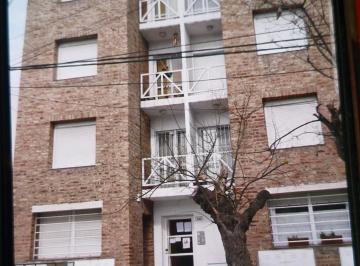 Departamento de 2 ambientes, Bahía Blanca · Particular Alquilo Departamento 12 de Octubre 322 Centro, Bahia Blanca