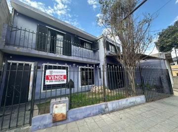 Casa de 10 ambientes, Córdoba · Oportunidad de Inversión en Córdoba! Casa + Departamento + Salón Comercial