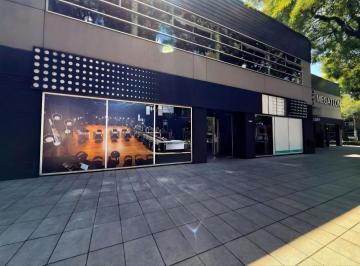 Local comercial · 680m² · 12 Cocheras · Local - Olivos