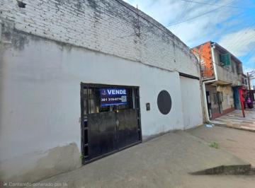 Bodega-Galpón · 250m² · 2 Ambientes · C/ Raul Colombres Al 600 - Galpon + Local Comercial Terreno de 300 m²