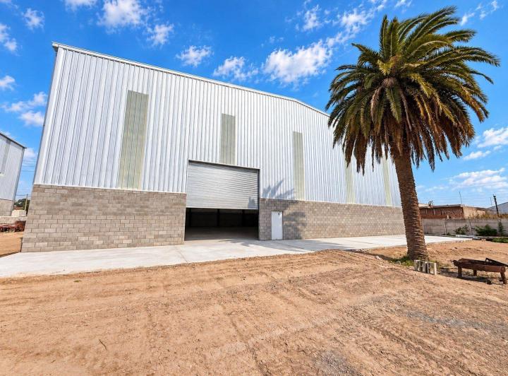 Bodega-Galpón · 900m²