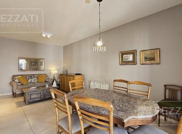 Departamento · 60m² · 3 Ambientes · Semipiso 3 Amb. Zona Macrocentro. Moderno. Al Frente, Balcon. Baulera