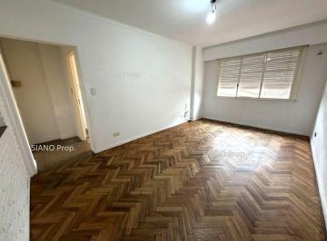 Departamento de 2 ambientes, San Isidro · Cerca de Av Santa Fé E Yrigoyen!