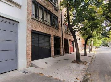 Casa · 232m² · 5 Ambientes · 2 Cocheras · Venta Triplex 5 Amb Cochera Patio Barracas Credito