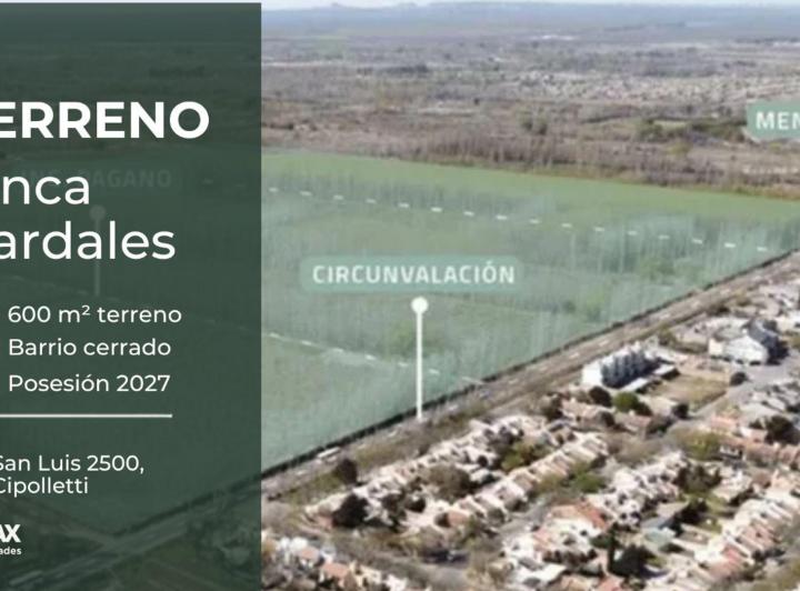 Terreno · 600m²