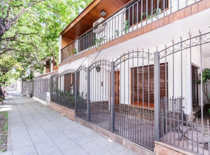 Casa · 179m² · 4 Ambientes · 1 Cochera