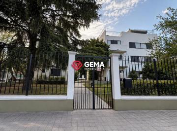 Departamento · 5 Ambientes · Departamentos 3 Dorm. en Las Heras Al 1300