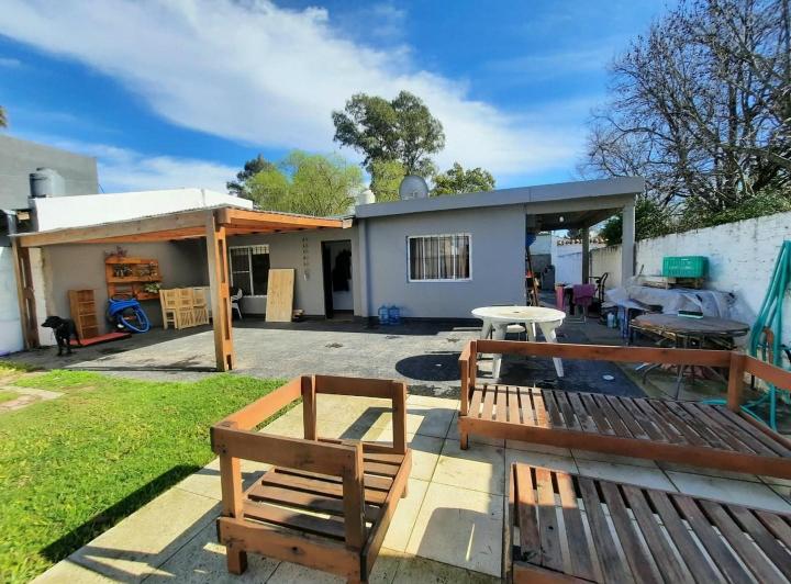 Casa · 89m² · 4 Ambientes · 3 Cocheras