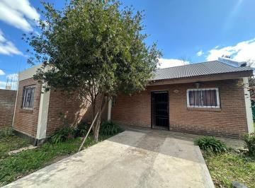 LGP-LGP-571_2 · Casa 3 Ambientes. | Piedra Buena 468