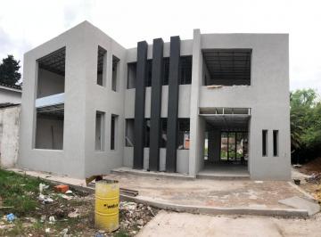 Casa · 400m² · 5 Ambientes · Venta Casa en Obra Gris de 5 Ambientes | Parque Alvear 1, Tortuguitas
