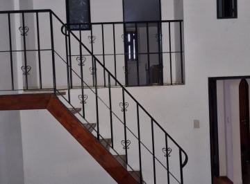 PH · 80m² · 4 Ambientes · 1 Cochera · Venta PH 4 Ambientes C/ Cochera, Los Polvorines (Centro)
