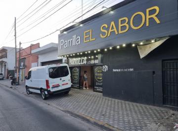 Local comercial · 330m² · 3 Ambientes · Venta Local - en Pablo Nogues