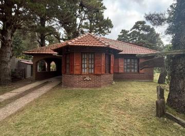 Casa de 4 ambientes, Costa del Este · Casa con 3 Habitaciones en Venta en Costa del Este