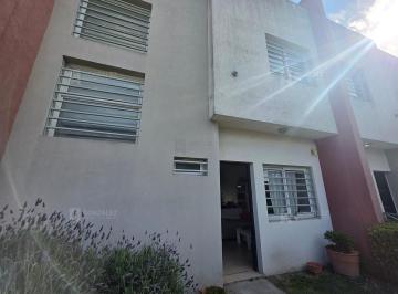 Casa · 81m² · 3 Ambientes · 1 Cochera · Casa en Venta en Pilar, G. B. a. Zona Norte