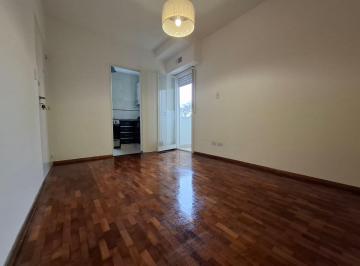 Departamento · 29m² · 2 Ambientes · Dto 2 Amb Alquiler Villa Gral Mitre Balcon