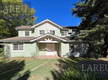 Casa · 183m² · 5 Ambientes · 1 Cochera · Casa en Venta en El Barrio Privado Bermudas, Pilar
