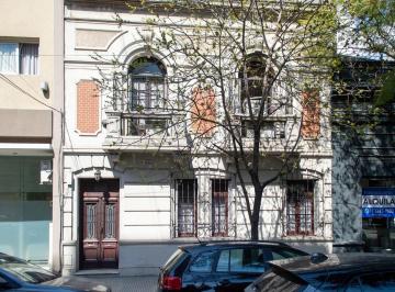 Casa · 240m² · 5 Ambientes · Excelente Casa en Palermo Hollywood