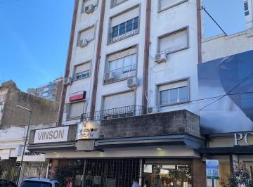 Departamento · 100m² · 4 Ambientes · Martinez - Alquier 4amb - Alvear a 50 m. Via - a Nuevo - 2bañs - Lavad - Muy Luminoso!apto Prof. - Categoria - 100 m²