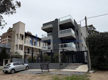 DEI-DEI-2158_2 · Departamento 1 Dormitorio con Pileta en Pinamar Zona Duplex