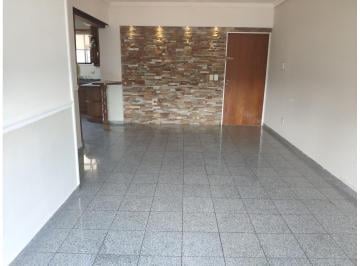 Departamento · 68m² · 3 Ambientes · 1 Cochera · Hermoso Depto 3 Ambientes Muy Amplio y Luminoso con Cochera