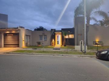 Casa de 4 ambientes, Córdoba · Venta Gandhi de Horizonte, Valle Escondido! 2 Dorm..