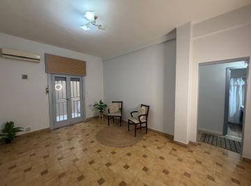 PH de 3 ambientes, La Matanza · PH 3 Ambientes con Dos Patios (Ramos Mejía Centro)