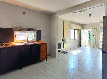 PH · 70m² · 3 Ambientes · 1 Cochera · PH en Don Torcuato