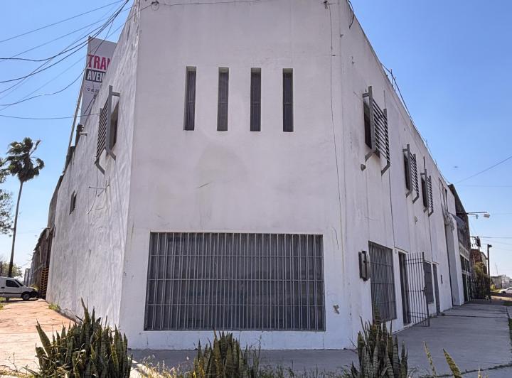 Local comercial · 535m² · 4 Ambientes · 1 Cochera