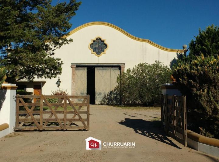 Campo · 70000m² · 4 Dormitorios