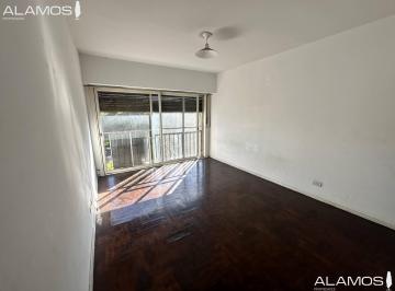 Departamento · 22m² · 1 Ambiente · Venta Departamento 1 Amb Ramos Mejia Centro Frente a La Plaza