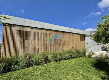Casa · 208m² · 5 Ambientes · 2 Cocheras · Casa en Venta en El Naudir Al Rio, Escobar, G. B. a. Zona Norte
