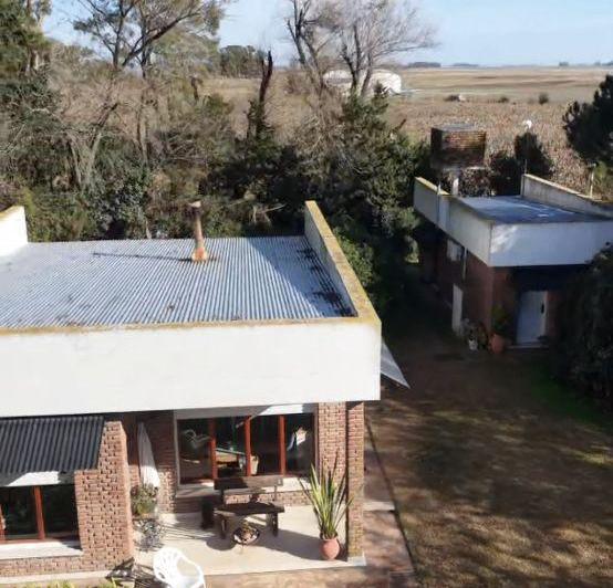 Campo · 78m² · 4 Ambientes · 1 Cochera