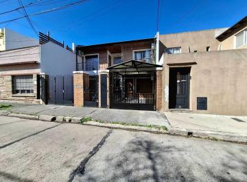 PH · 41m² · 2 Ambientes · 1 Cochera · PH Venta Versalles 2 Ambientes Patio Guardacoche
