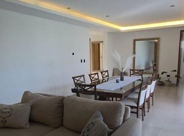 Casa · 210m² · 5 Ambientes · 2 Cocheras · Casa 4 Dorm 3 Baños B°las Vertientes Chacras 1100 m