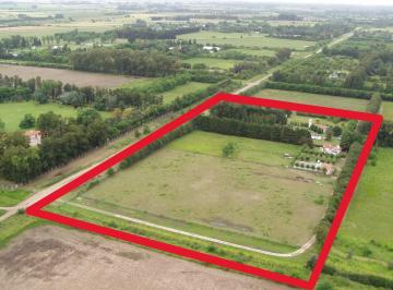 Quinta vacacional · 386m² · 3 Dormitorios · Soñada Chacra de 4 Ha en Luján | Pileta y Quincho