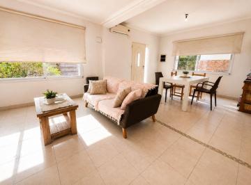 Casa · 104m² · 4 Ambientes · 1 Cochera · Casas en Venta en Brandsen