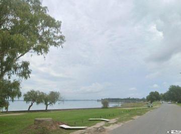 Casa · 120m² · 4 Ambientes · Casa Frente a Laguna Chascomus