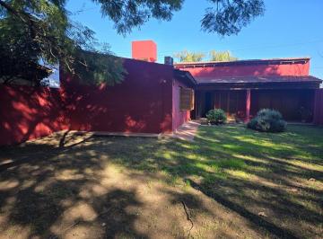Casa · 125m² · 2 Dormitorios · Vende Casa 2 Dorm. en B° Villa Allende Parque Apto Credito