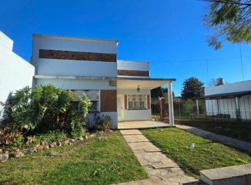 Casa de 5 ambientes, Saladillo · Casa en Venta C/ Cochera en Saladillo