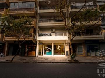 Local comercial · 223m² · Local en Centro