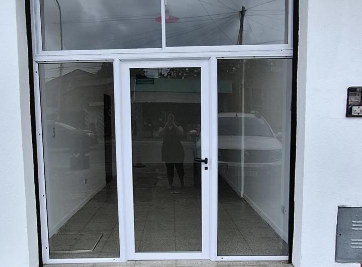Local comercial · 4m²