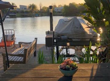 Casa · 300m² · 10 Ambientes · 4 Cocheras · Casa Al Rio, Alquiler Temporada de Verano en Santa Maria de Tigre