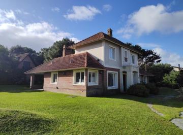 Casa de 5 ambientes, Pinamar · Codigo 689 - Casa en Alquiler – 3 Dorm. y Dependencias – Norte Playa Pinamar