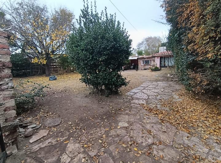 Casa · 449m² · 3 Ambientes · 1 Cochera