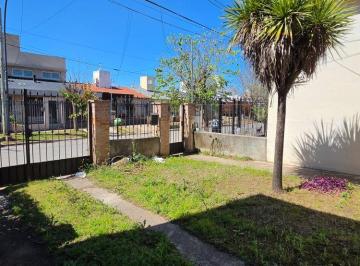Casa de 4 ambientes, Córdoba · Casa 3 Dorm. en Los Robles – Zona Oeste