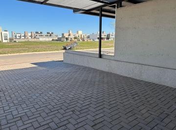 PH · 82m² · 2 Dormitorios · 2 Cocheras · Dúplex en Venta 2 Dorm en Docta