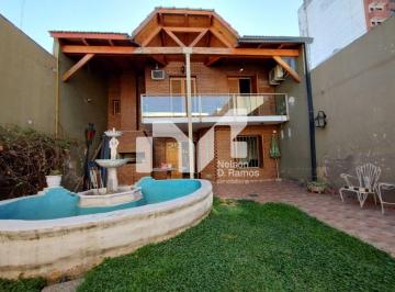 Casa de 3 ambientes, Córdoba · Casa Tipo PH con Asador y Patio en Pleno Centro!