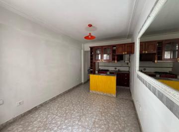 Departamento · 35m² · 2 Ambientes · Departamento en Alquiler un Dormitorio a m de Tribunales - Barrio Sur
