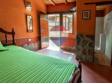Casa · 160m² · 5 Ambientes · 1 Cochera · Venta de Casa en Tilcara Proximo a La Plaza